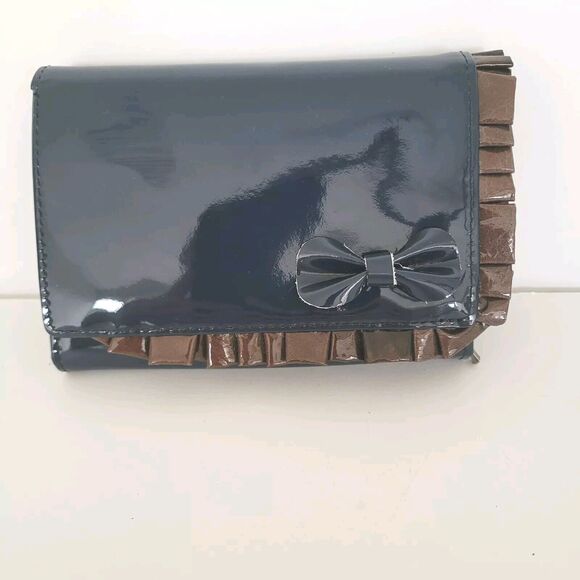 HAK Wallet Leather Blue Green Bow Ruffle Card Bill Coin Medium Bifold Rare New - Picture 1 of 11